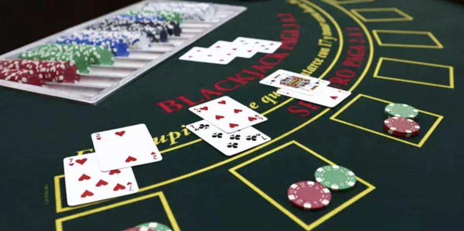 Jogar Blackjack na Lotubet
